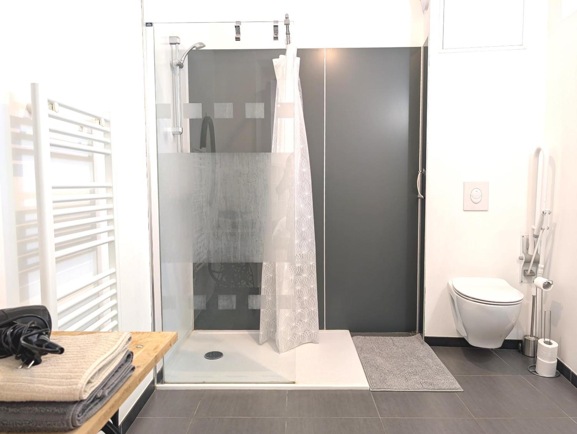 La Bonne Etoile Apartment Chatelaudren Phòng bức ảnh
